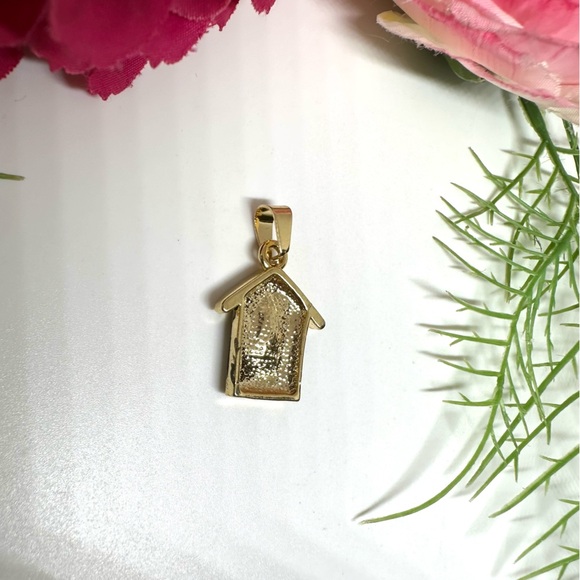 NEW⚜️Gold Birdhouse Charm Pendant - Picture 3 of 5